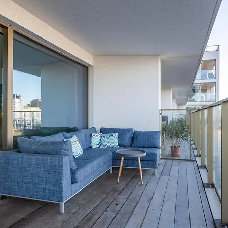 Lecomte - Sky Harbour *