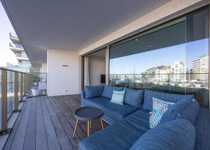 Lecomte - Sky Harbour *