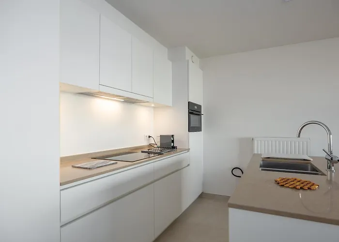 Lecomte - Sky Harbour * Ostende